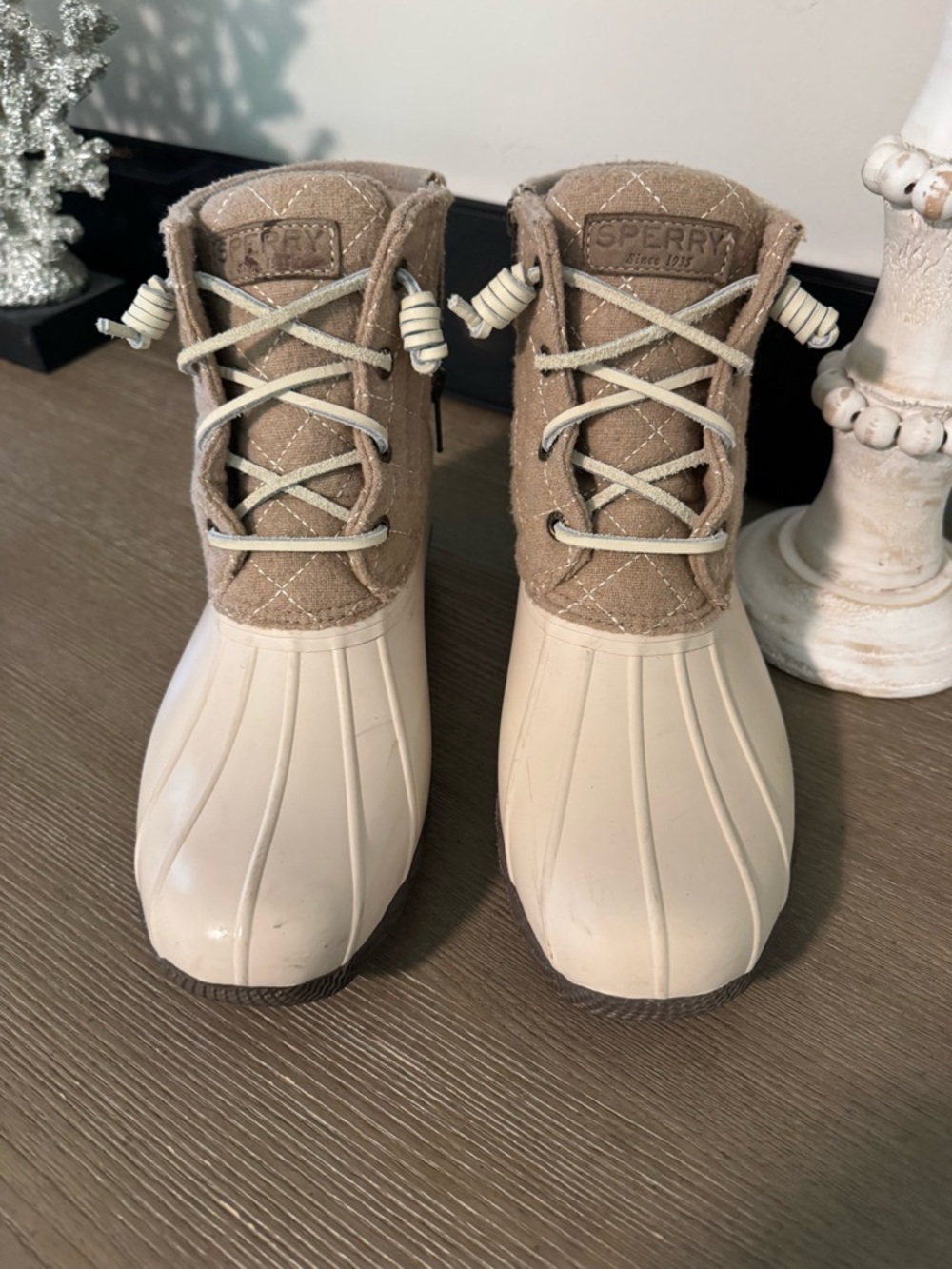 Sperry Women's Tan and Cream Quilted Duck Boots